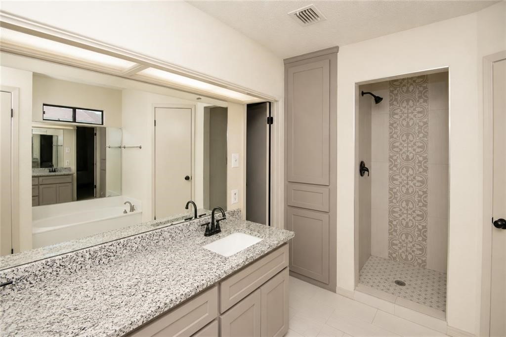 6941 Braesvalley Drive Corpus Christi TX 78413