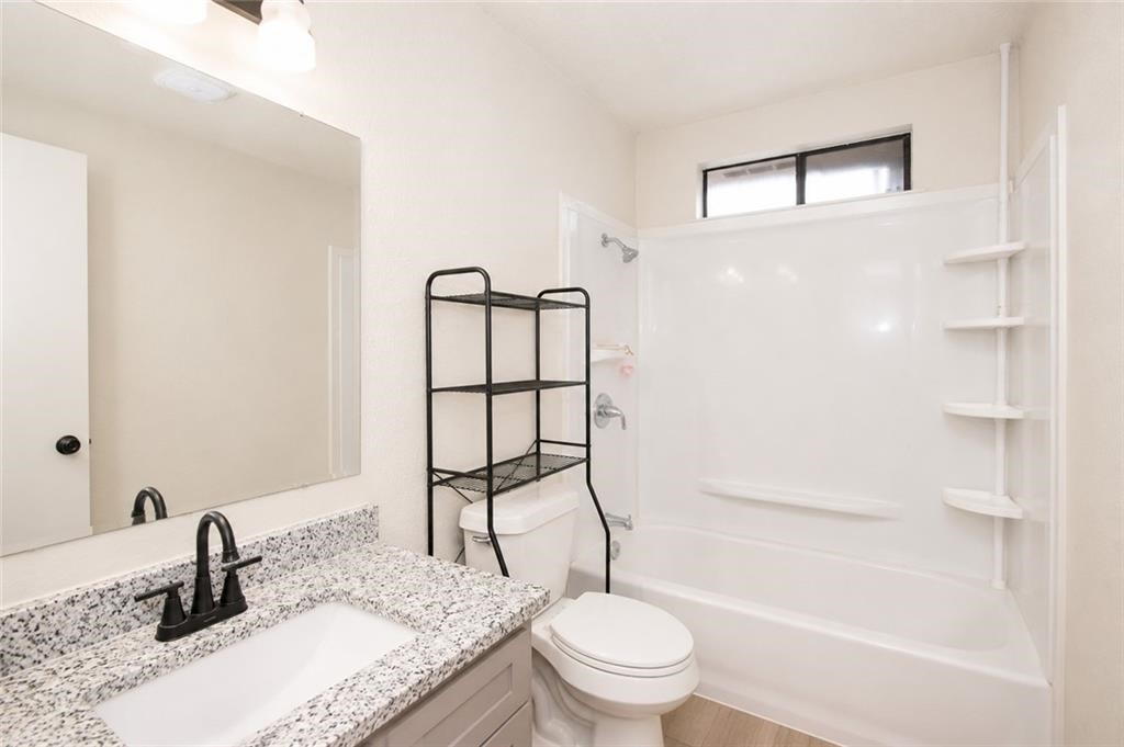6941 Braesvalley Drive Corpus Christi TX 78413