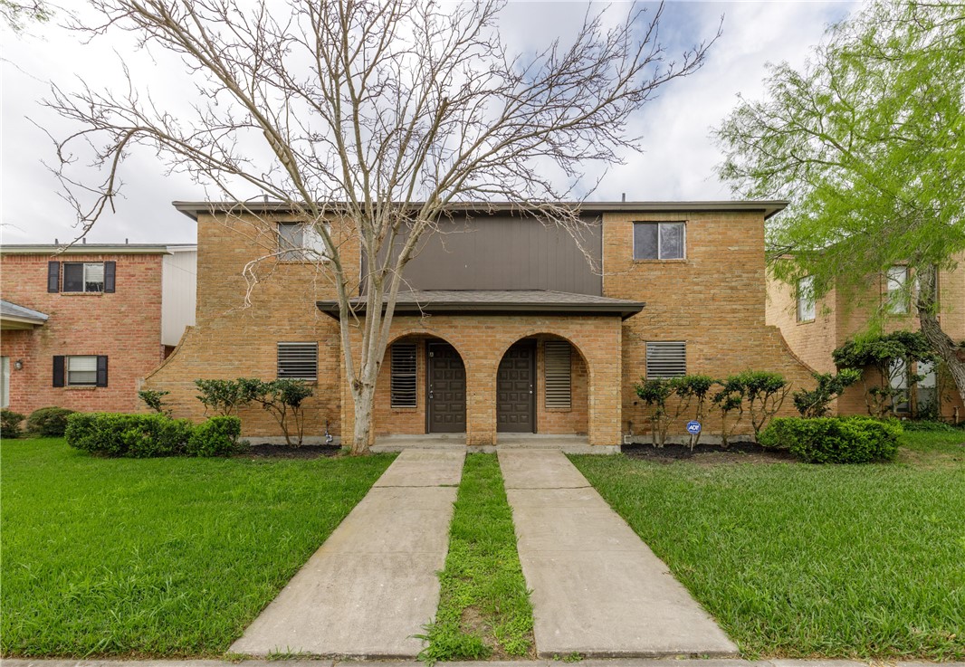 5133 Middlecoff B Corpus Christi TX 78413