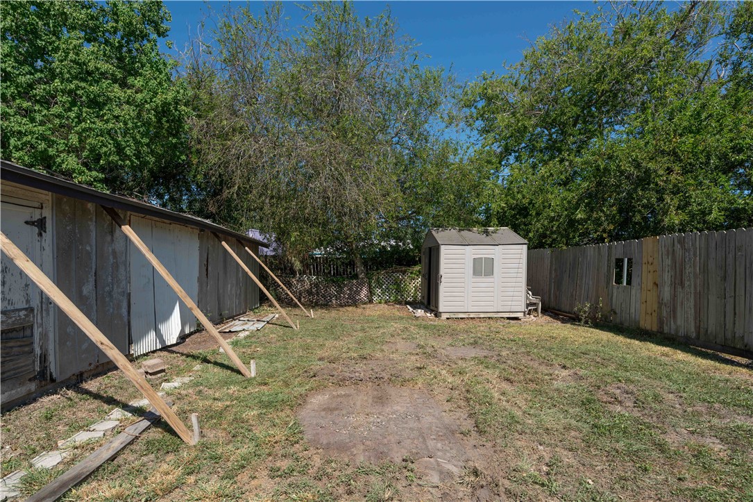 1050 Dorthy Drive Corpus Christi TX 78412