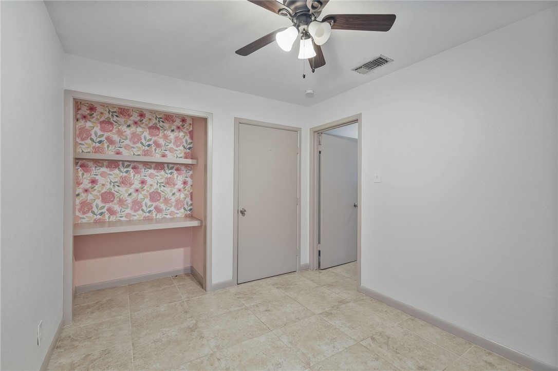 4809 River View Corpus Christi TX 78410