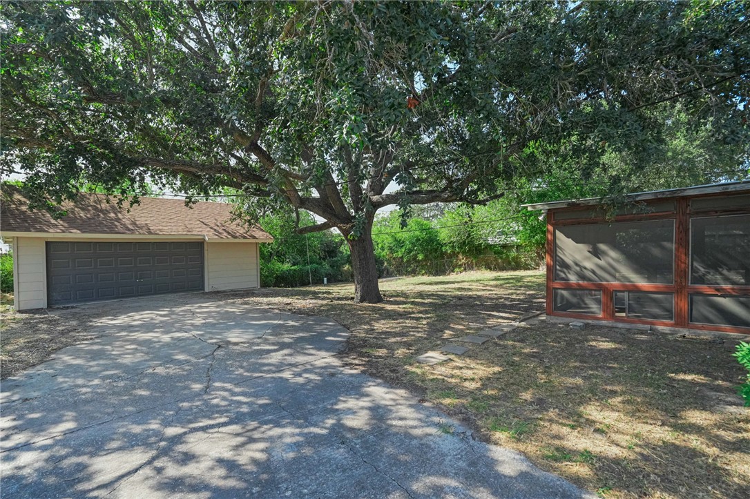 4809 River View Corpus Christi TX 78410