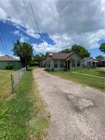 238 Watson Street B Corpus Christi TX 78415
