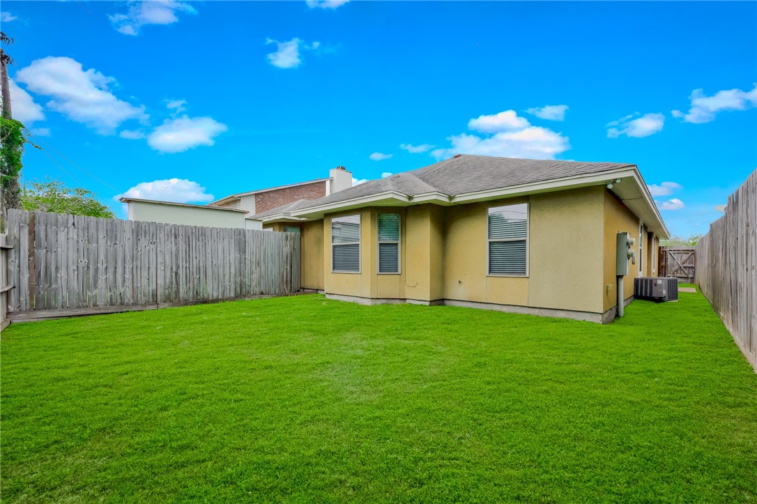 6629 Rhine Dr A Corpus Christi TX 78412