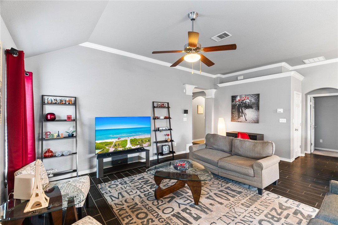 2905 Cantabria Street Corpus Christi TX 78415