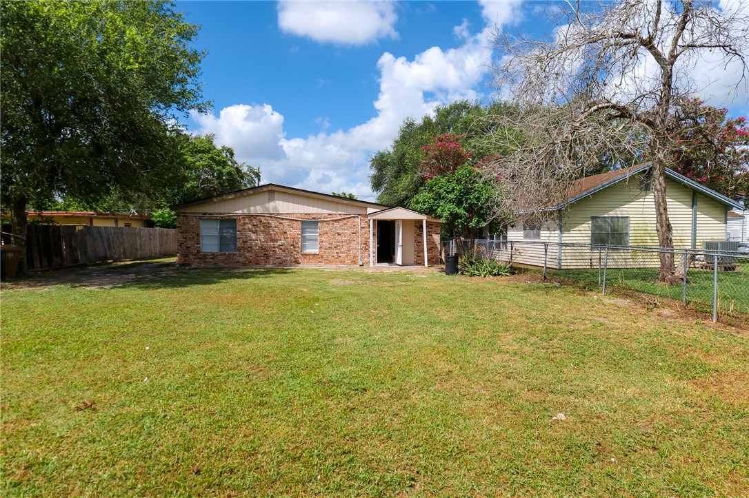 10822 Mayfield Drive Corpus Christi TX 78410