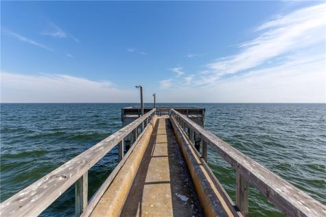 4302 Ocean Drive Corpus Christi TX 78412