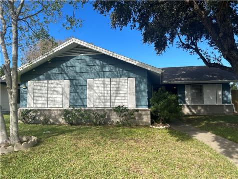 1002 Dolphin Place Corpus Christi TX 78411