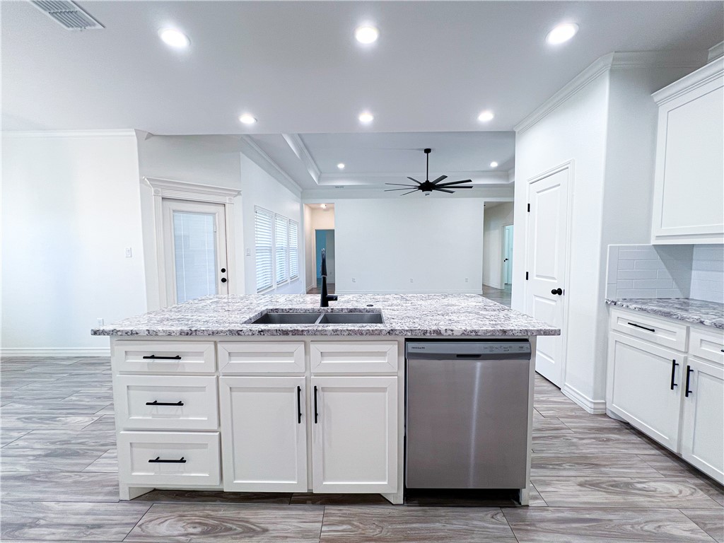 6026 Ventnor Place Corpus Christi TX 78414