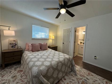 1213 Montreal Drive Corpus Christi TX 78418