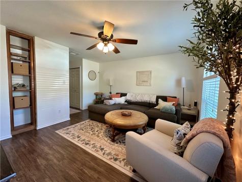 1213 Montreal Drive Corpus Christi TX 78418