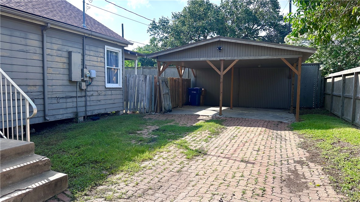213 Doddridge Street Corpus Christi TX 78411