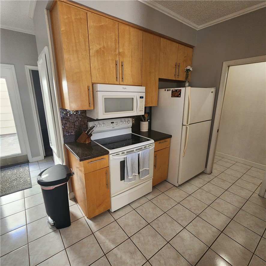 3025 Quail Springs B10 Corpus Christi TX 78414