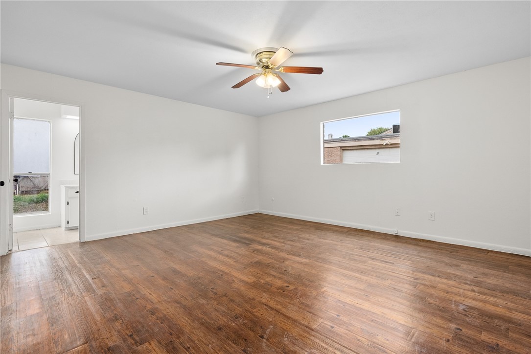 5009 Wingfoot B Corpus Christi TX 78413