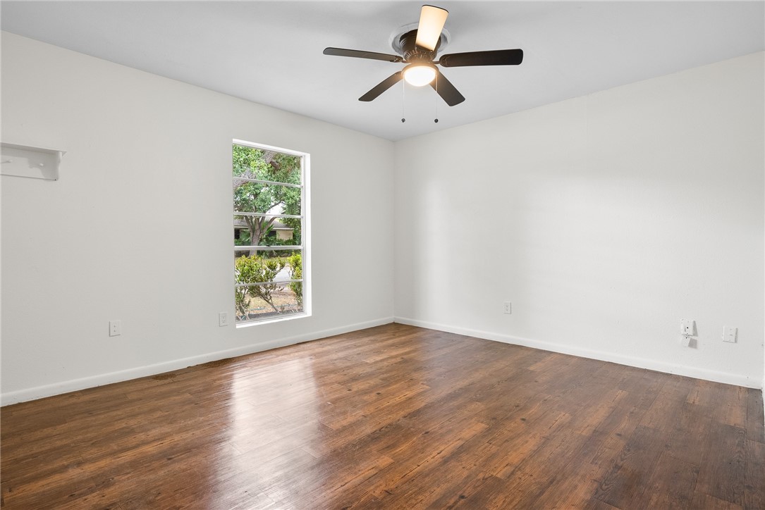 5009 Wingfoot B Corpus Christi TX 78413