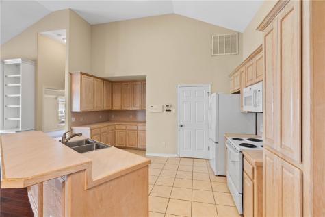 5642 Lipes Boulevard Unit #13 Boulevard Corpus Christi TX 78414