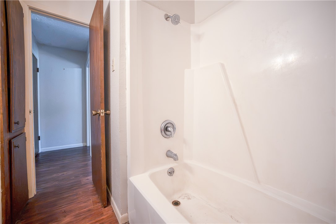 4217 Acushnet D Corpus Christi TX 78413