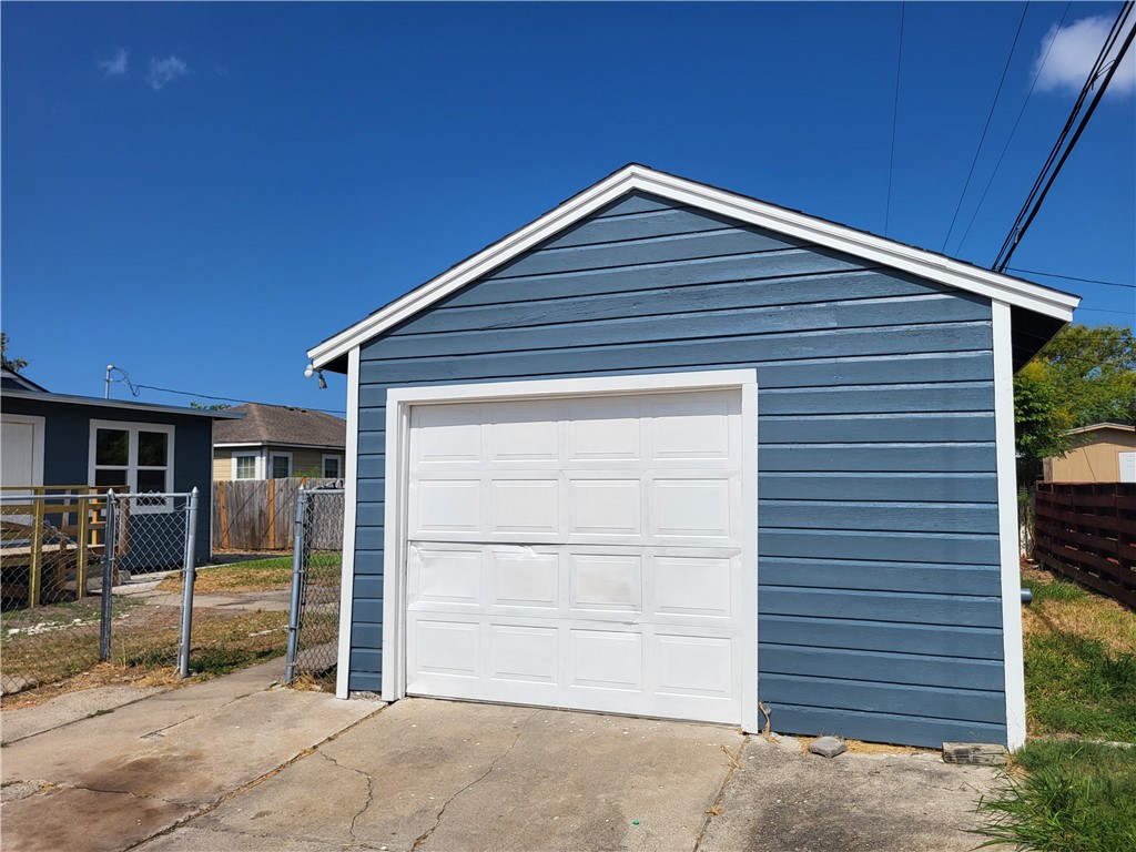 1650 Green Grove Drive Corpus Christi TX 78415