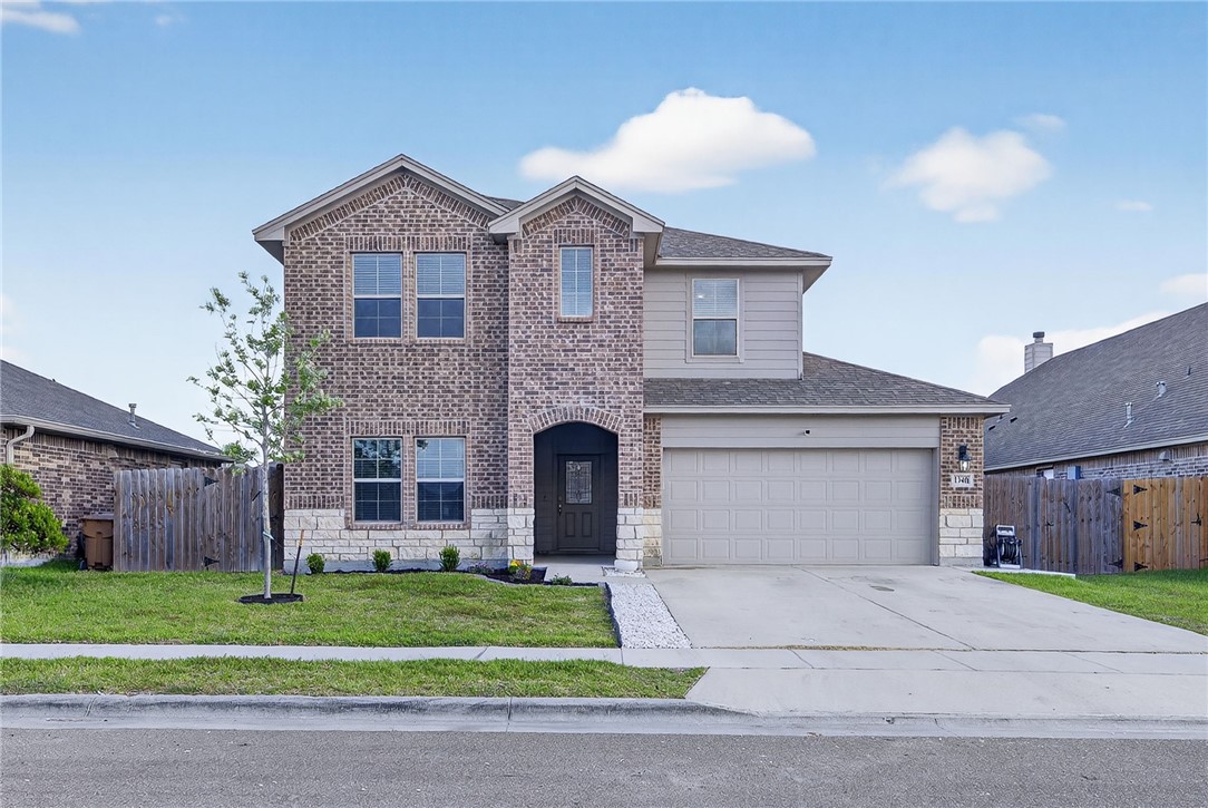 1346 Regents Park Corpus Christi TX 78415