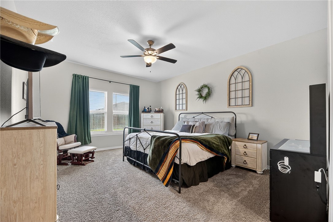 1346 Regents Park Corpus Christi TX 78415
