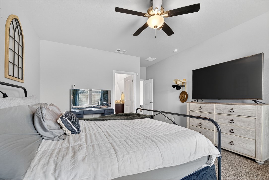 1346 Regents Park Corpus Christi TX 78415