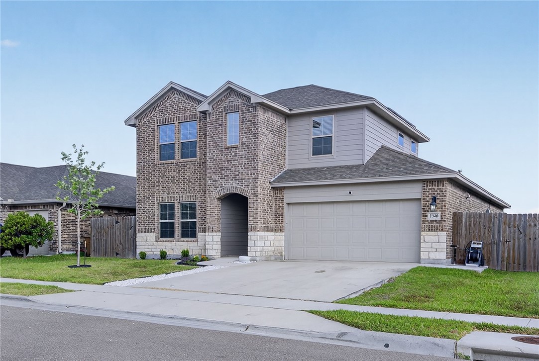 1346 Regents Park Corpus Christi TX 78415