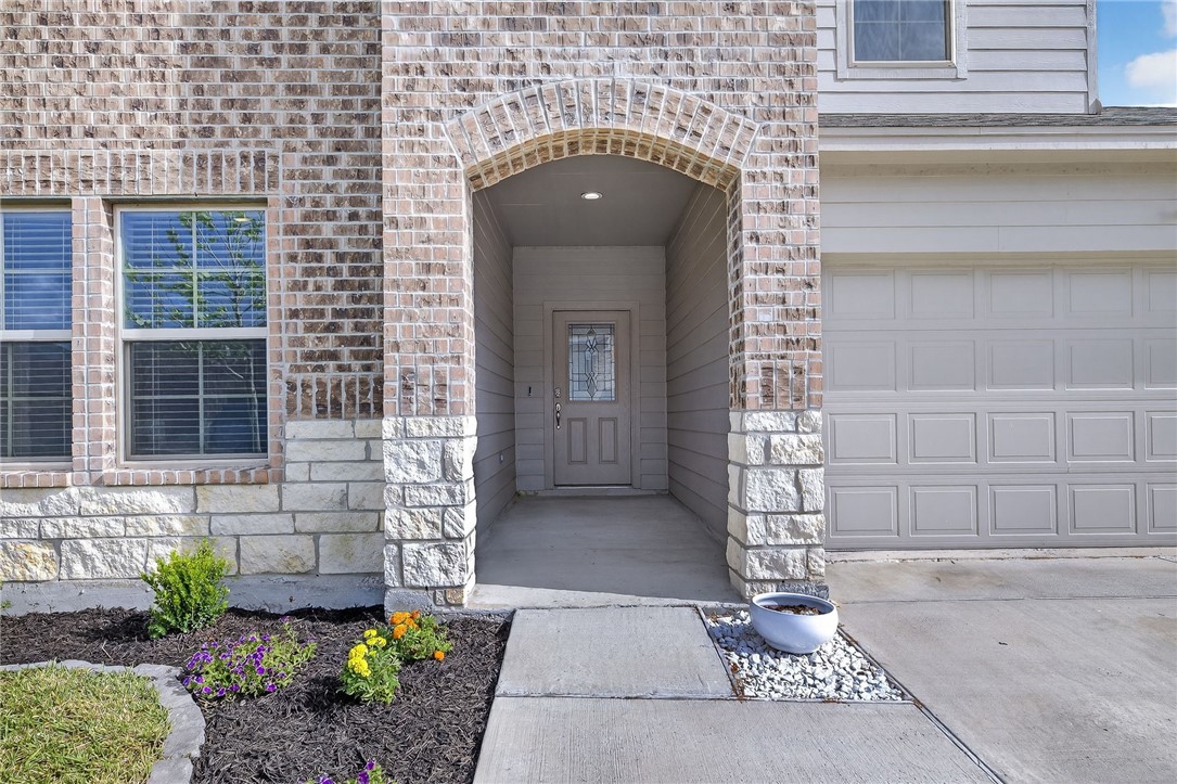 1346 Regents Park Corpus Christi TX 78415