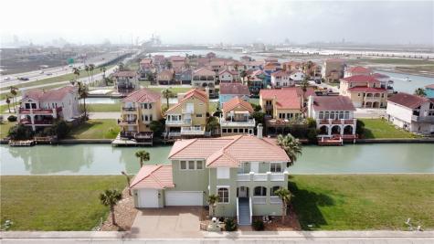 717 Kings Point Harbor Corpus Christi TX 78402