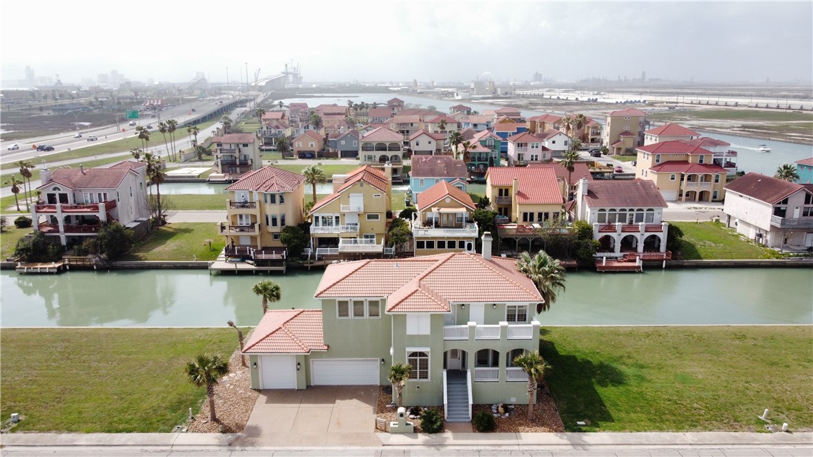 717 Kings Point Harbor Corpus Christi TX 78402
