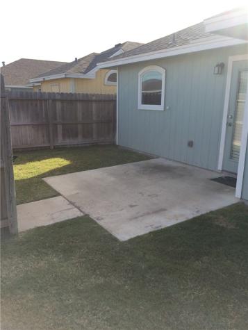 3705 Southlake Park Corpus Christi TX 78414
