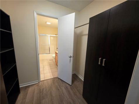 302 Saint Andrews St E-103 Rockport TX 78382