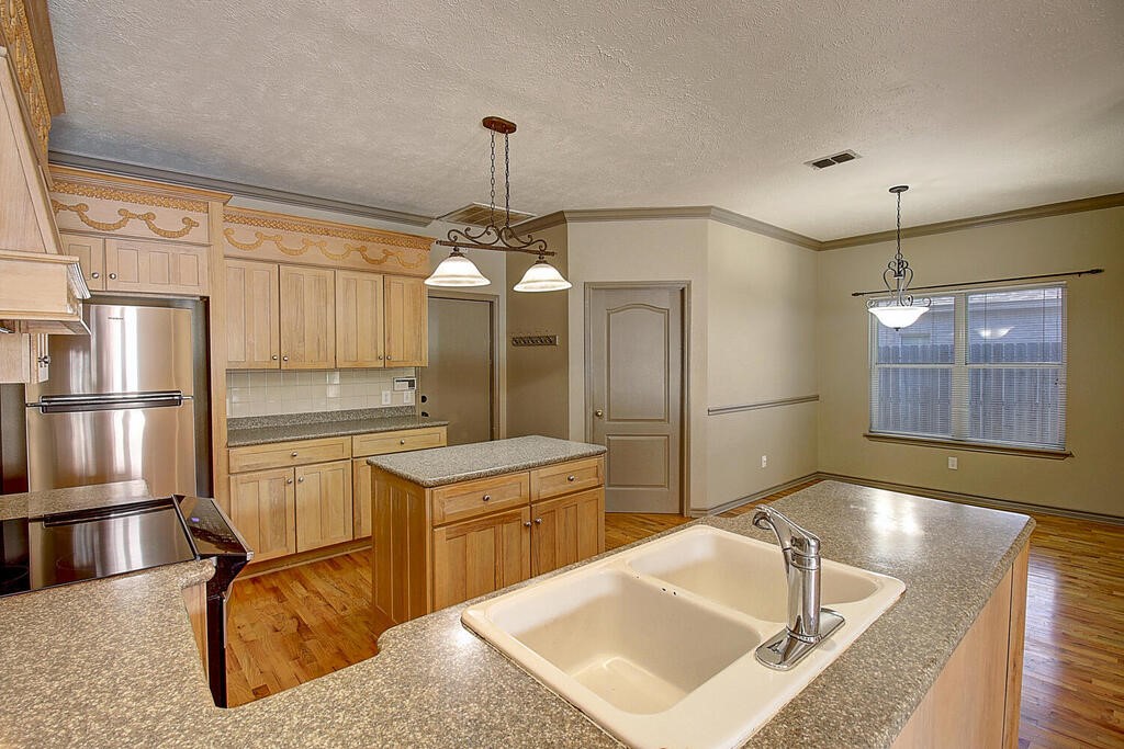 7642 Dallas Street Corpus Christi TX 78413