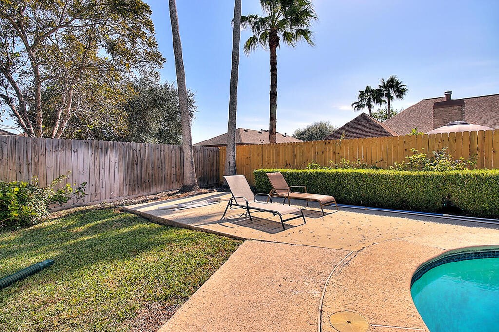 7642 Dallas Street Corpus Christi TX 78413