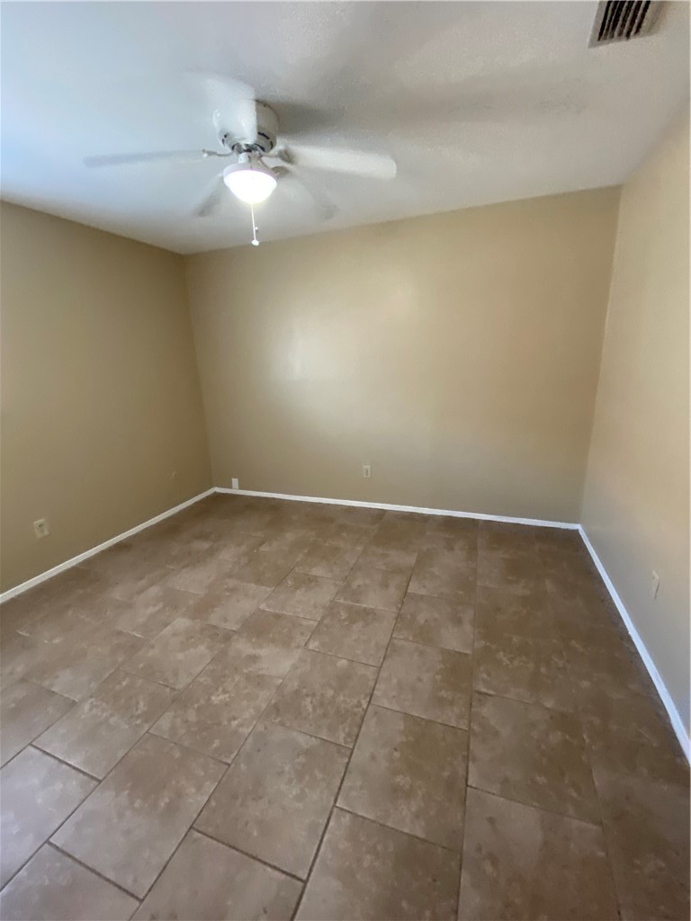 317 Easy St B Corpus Christi TX 78418