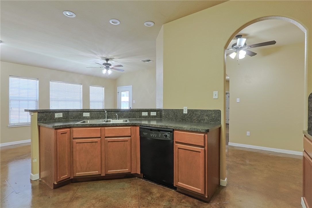 6638 Rhine A Corpus Christi TX 78412