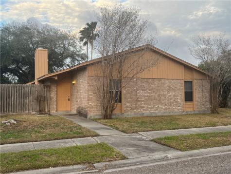 2942 River Bend Court Corpus Christi TX 78415