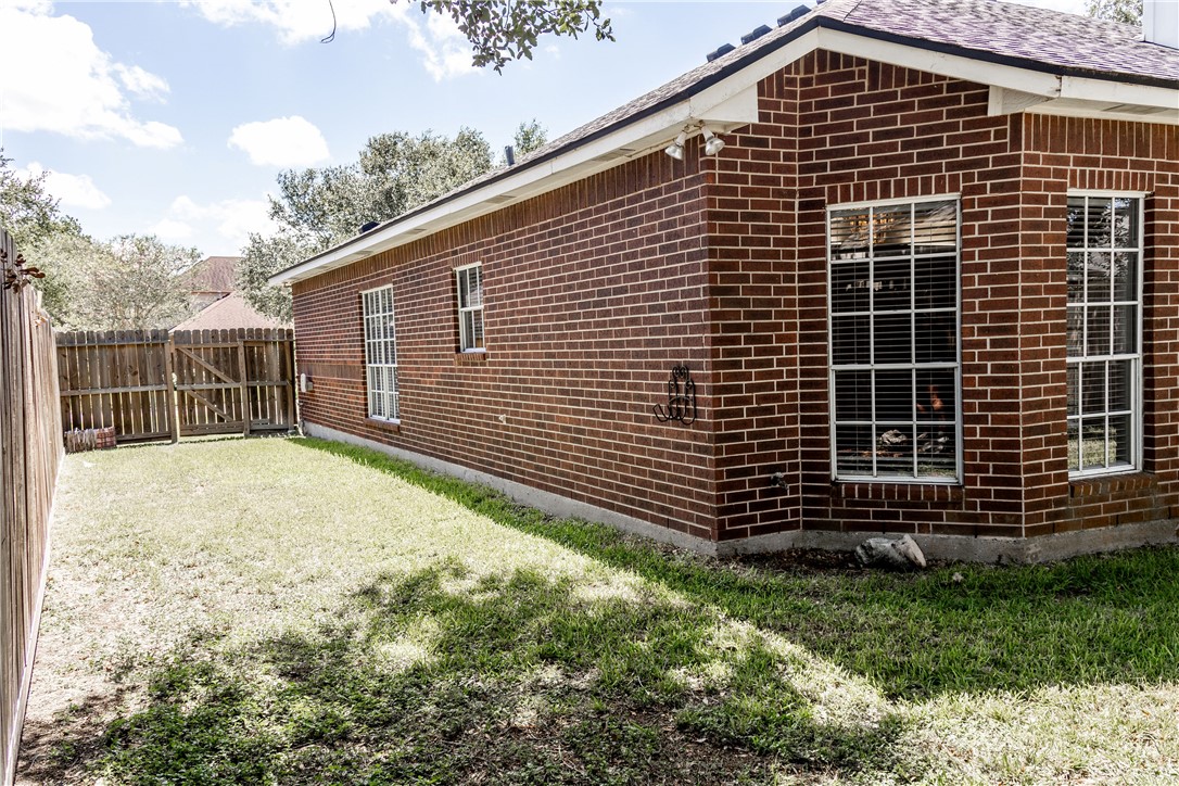6326 Saint Denis Street Corpus Christi TX 78414