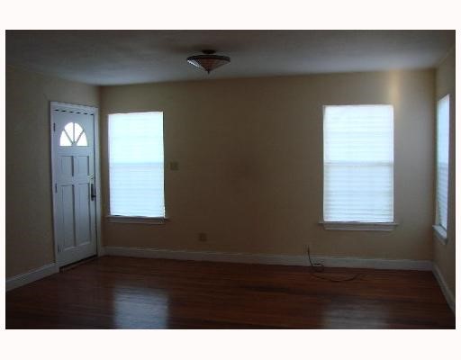 621 Everhart Corpus Christi TX 78411