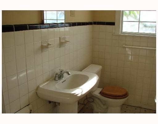 621 Everhart Corpus Christi TX 78411
