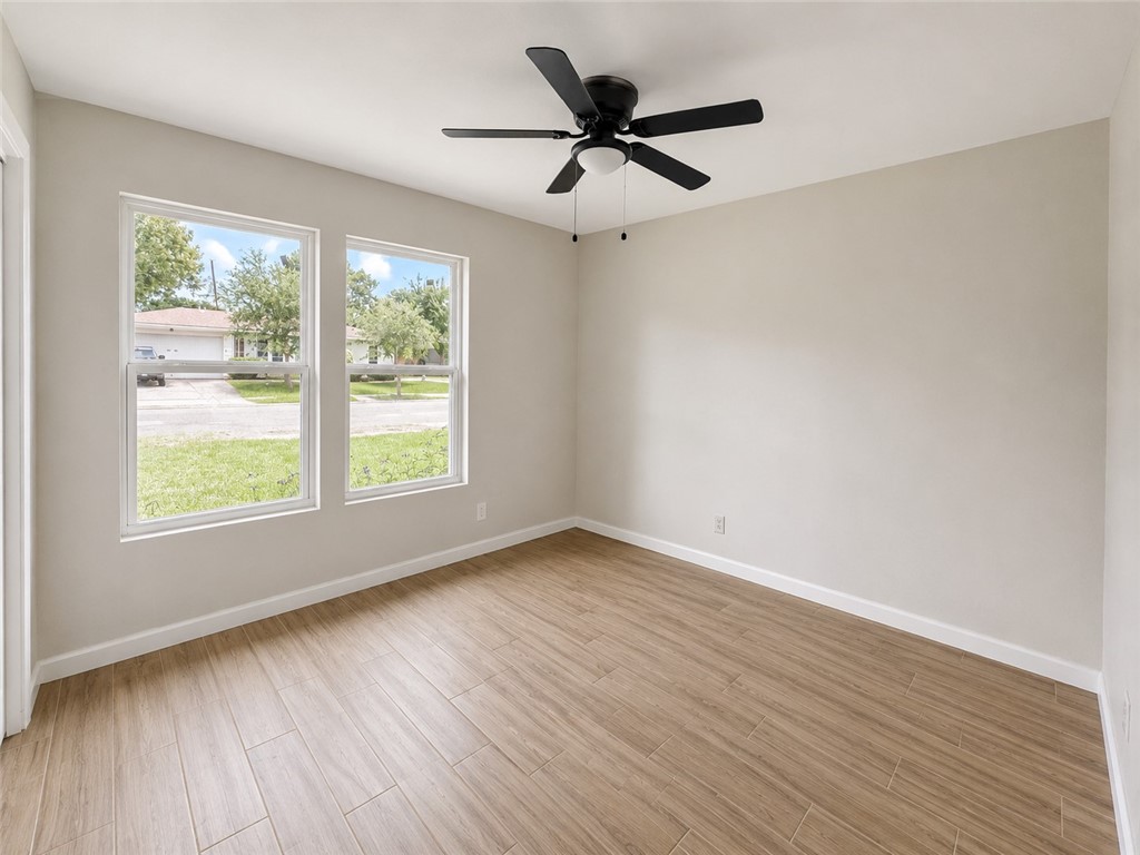 5901 Norvel Drive Corpus Christi TX 78412