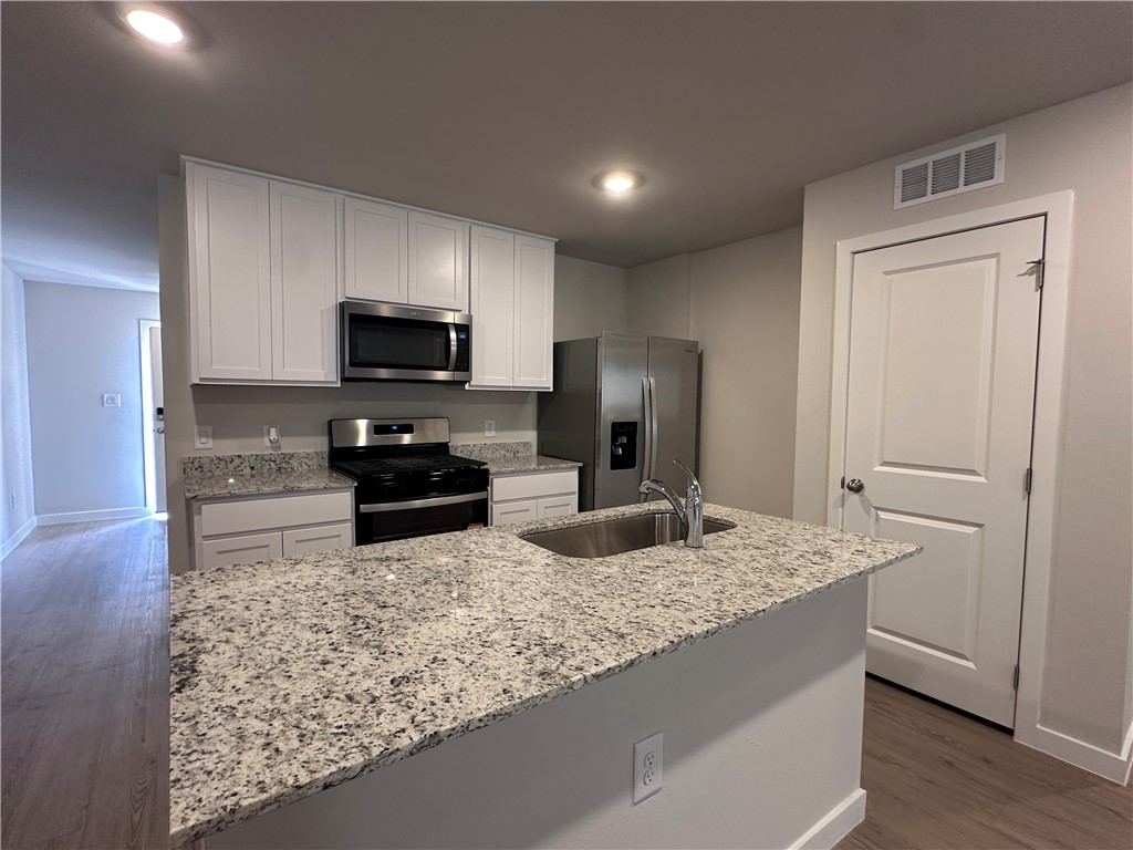 1606 Letty Corpus Christi TX 78418