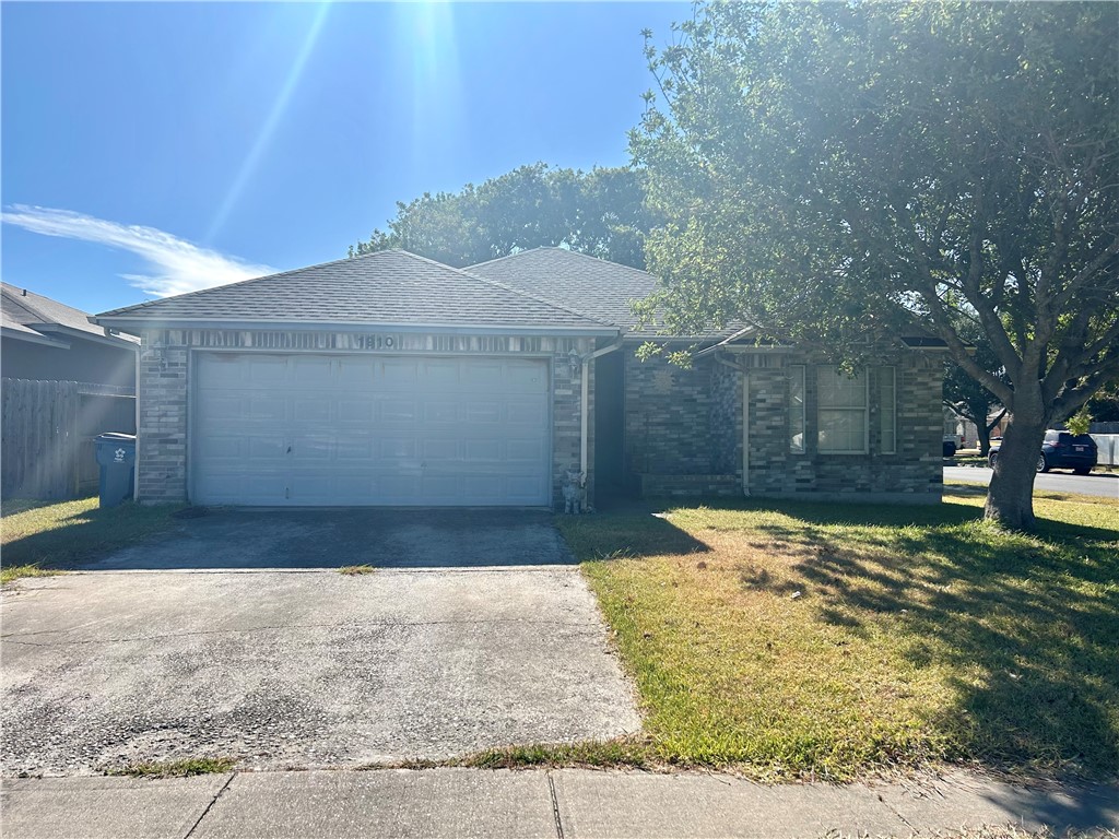 1910 Cottonwood Drive Portland TX 78374