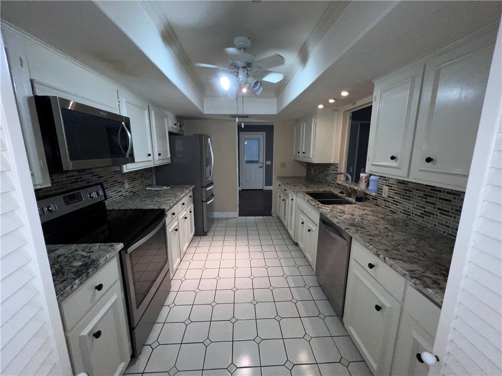 16 Rock Creek Drive Corpus Christi TX 78412