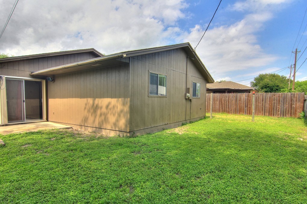 3810 Brookhill Drive Corpus Christi TX 78410