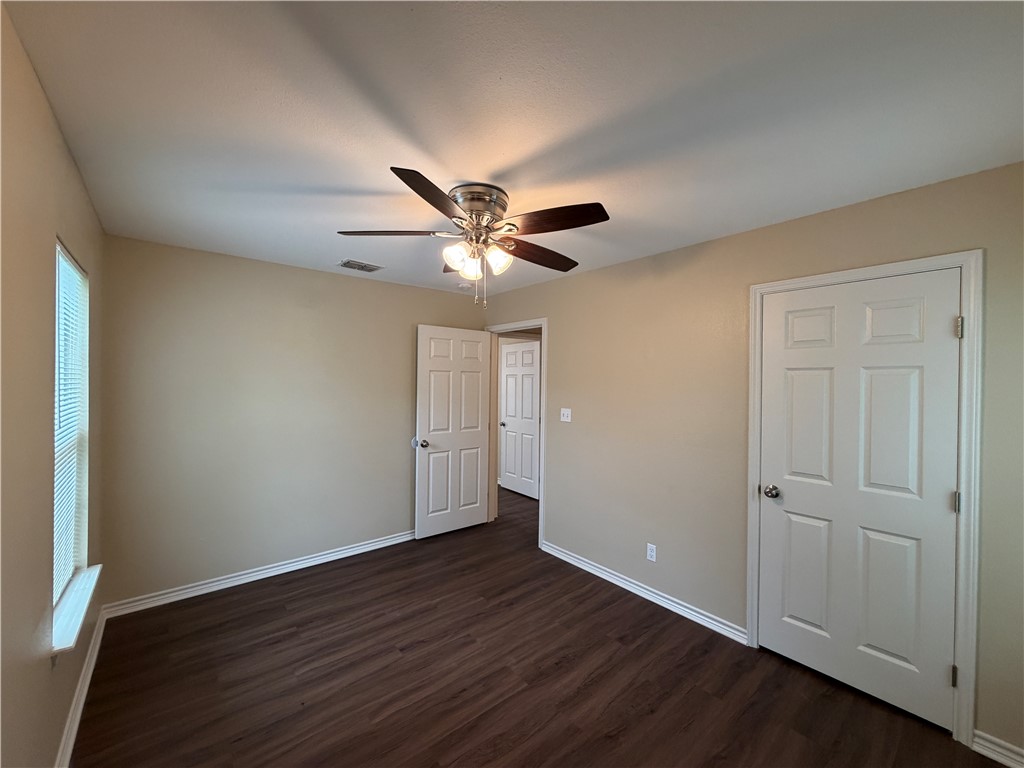 1618 Birch Place Corpus Christi TX 78416
