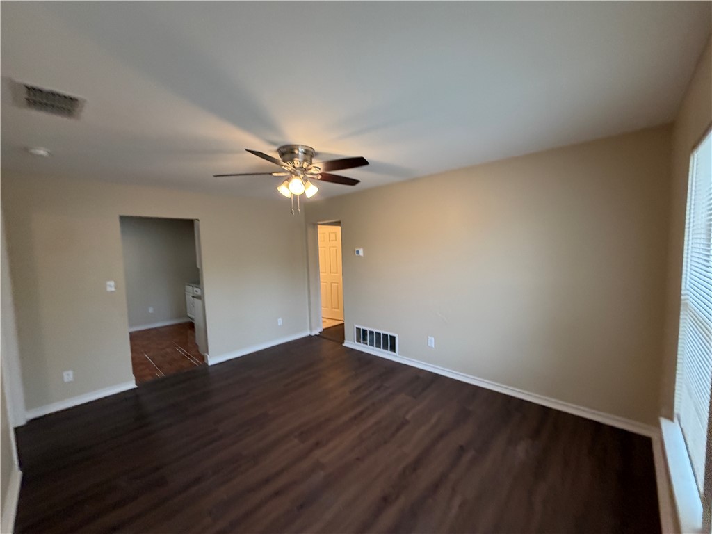 1618 Birch Place Corpus Christi TX 78416