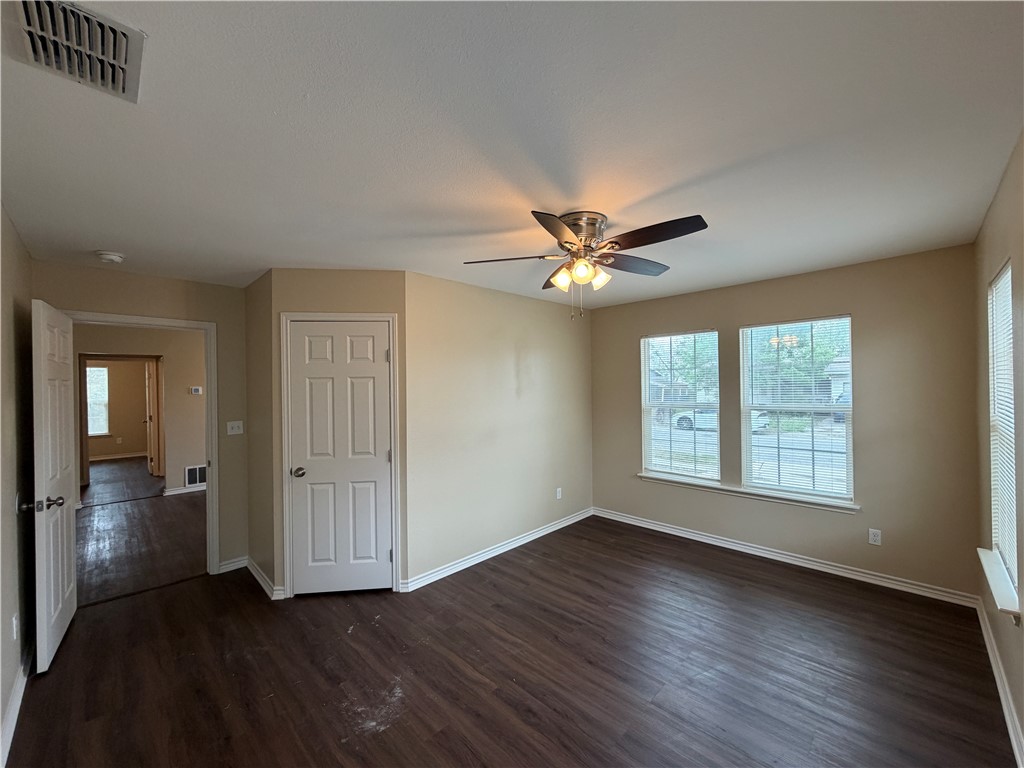 1618 Birch Place Corpus Christi TX 78416