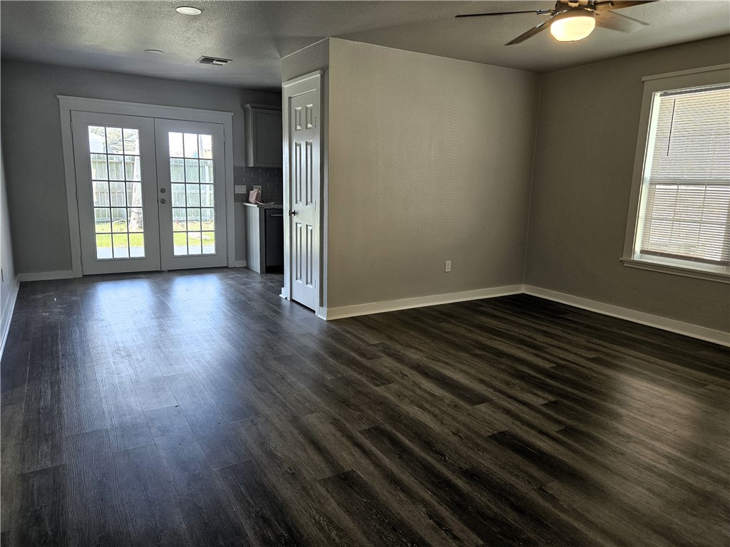 3729 La Paz Drive 3729 Corpus Christi TX 78415