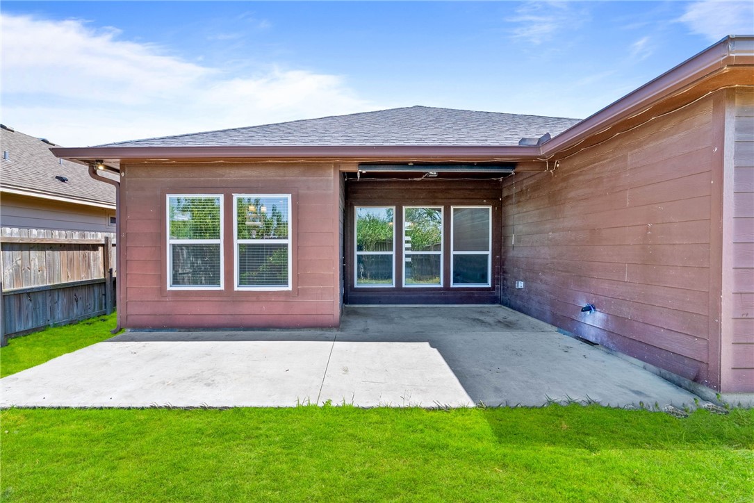 7341 Clapton Drive Corpus Christi TX 78414
