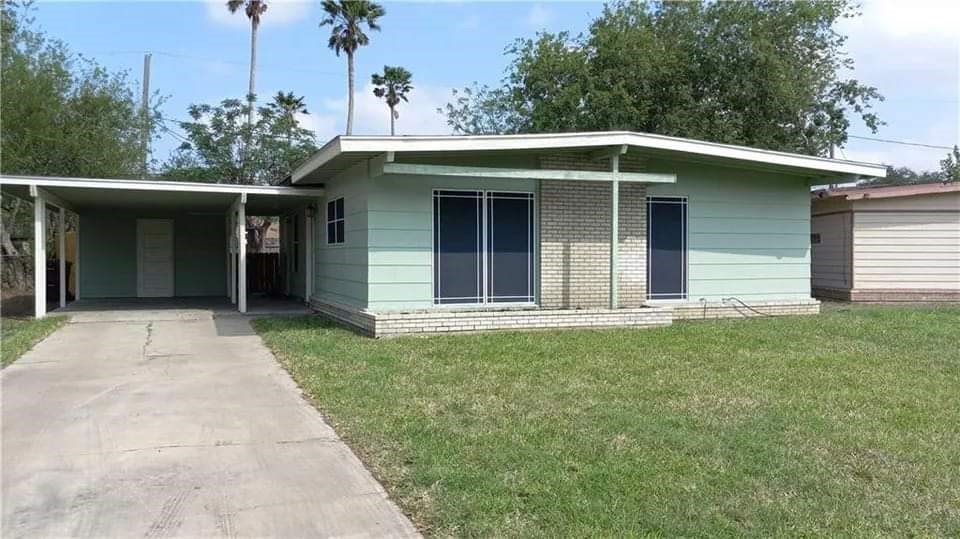1619 E Huisache Avenue Kingsville TX 78363